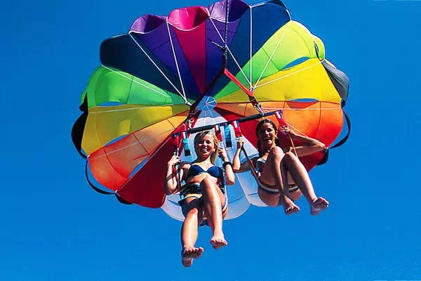 Парасейлинг на Самуи