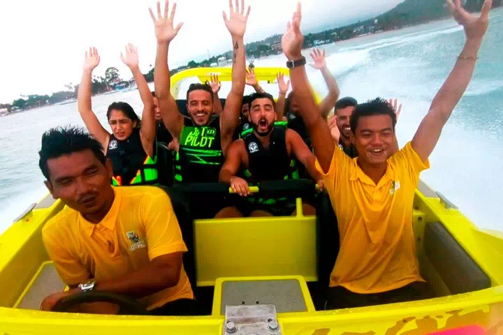 Экстремальный аттракцион Tornado вид 2